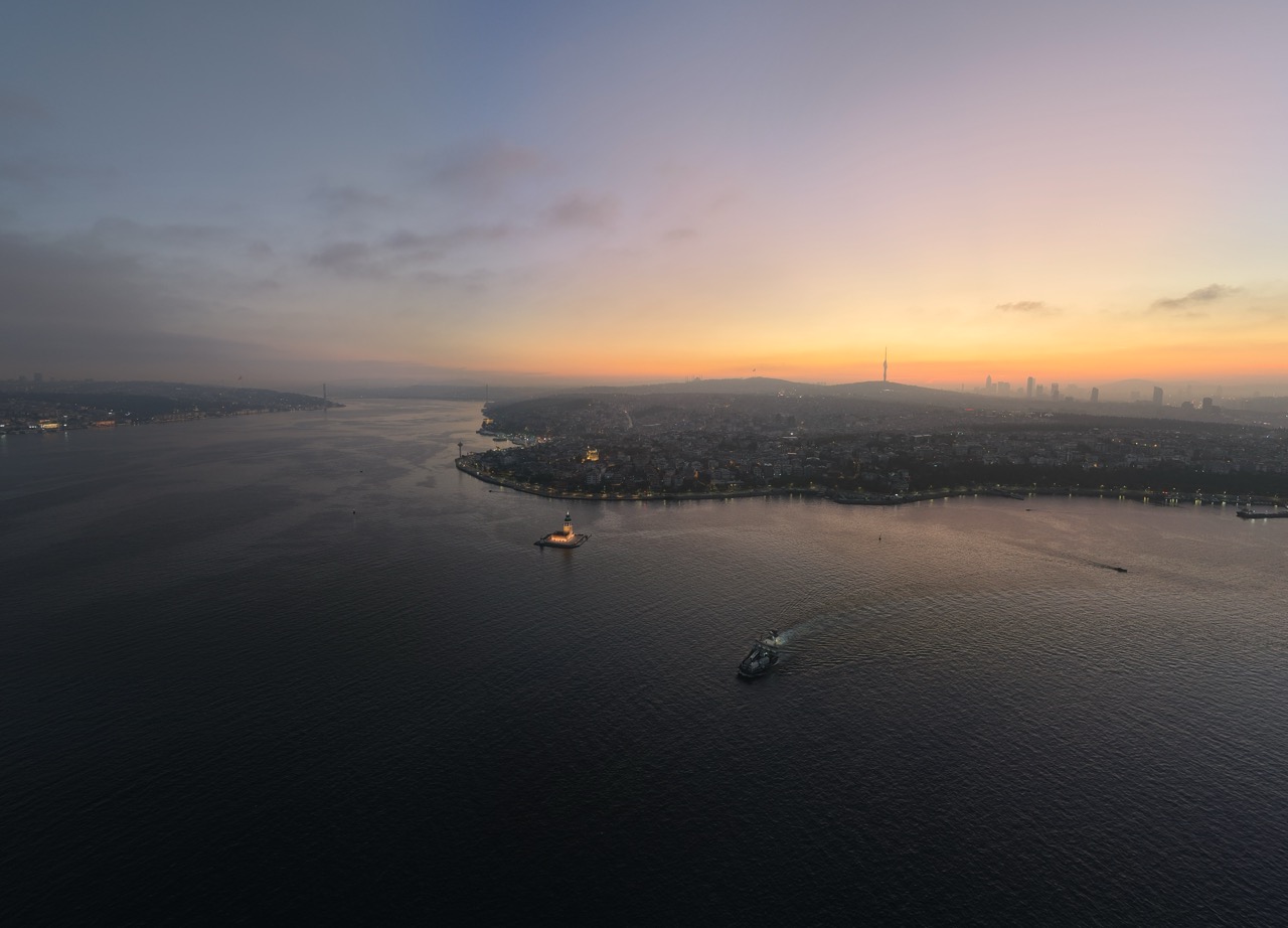 Ufukta İstanbul — İstanbul hava fotoğrafı