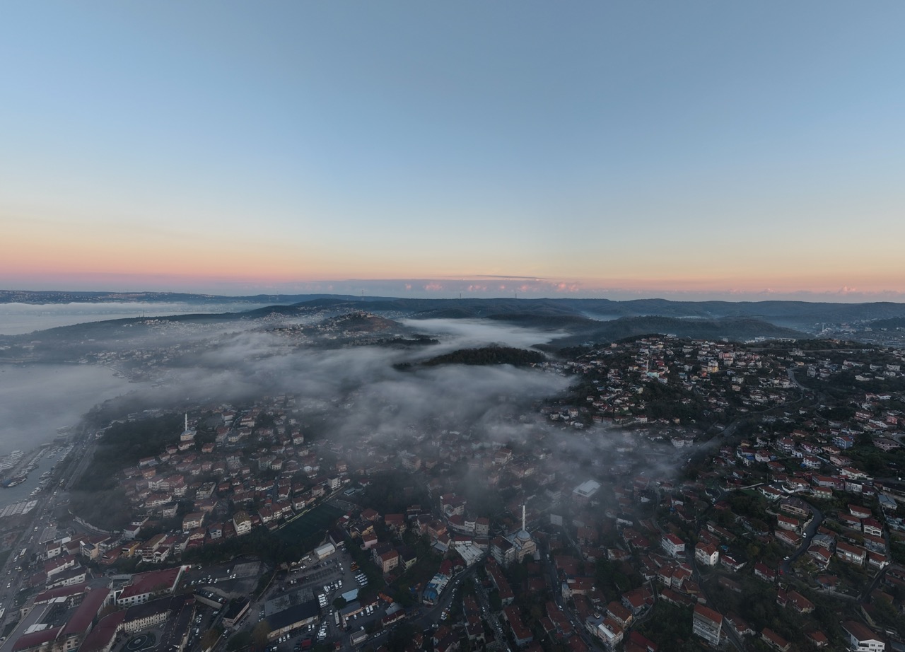 Şehrin üstünde sis — İstanbul hava fotoğrafı